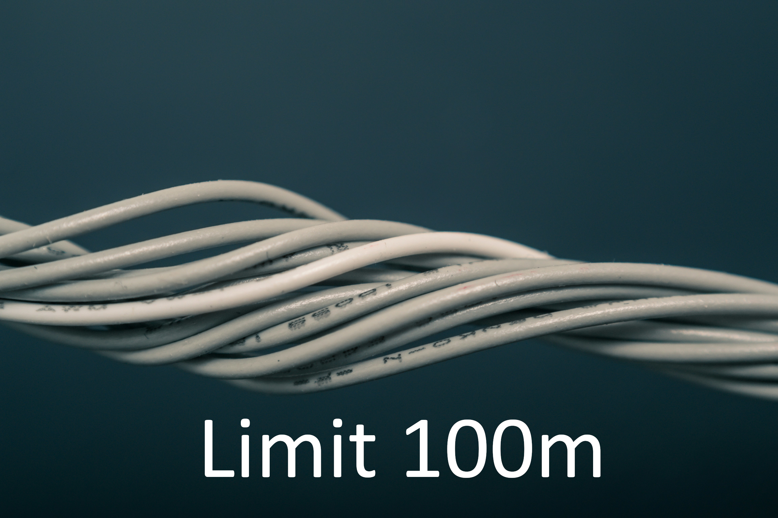 Kabel skrętka z podpisem limit 100m