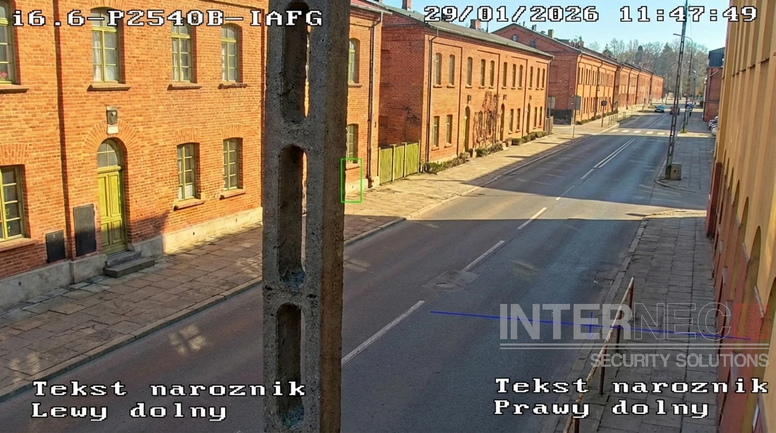 Podgląd z kamery z nałożonym własnym tekstem identyfikującym lokalizację